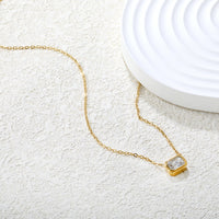 DIAMOMND BOX Necklace - CLEAR