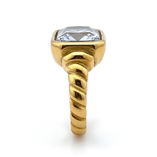 Taylor Ring Crystal Lumina