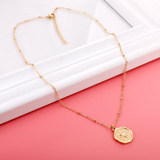 NORTH START Necklace